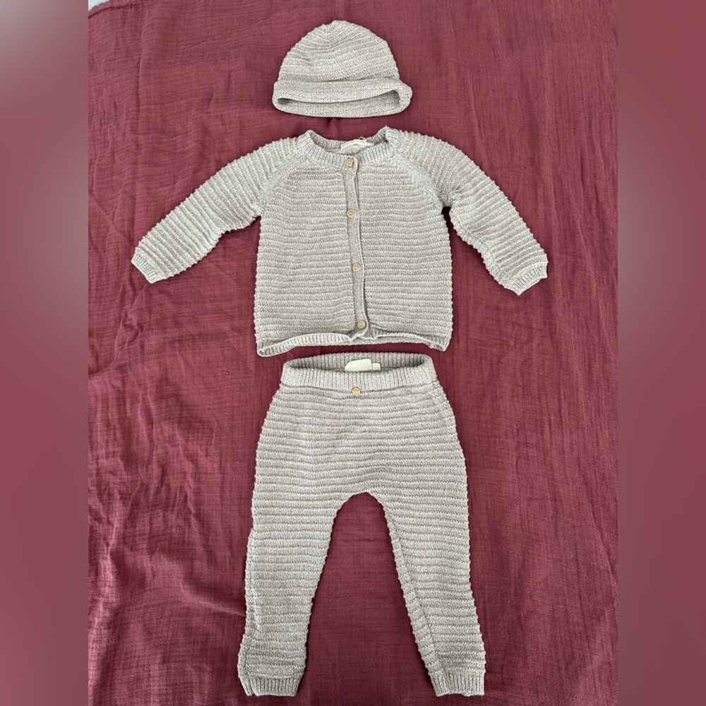 Cozy Organic cotton Knit Baby Outfit Set in Cream